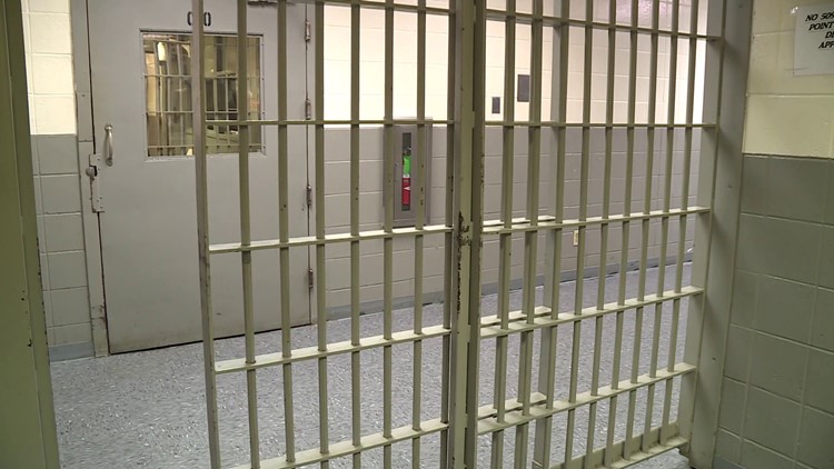 Death row minister sues Oklahoma Corrections agency for $10M
