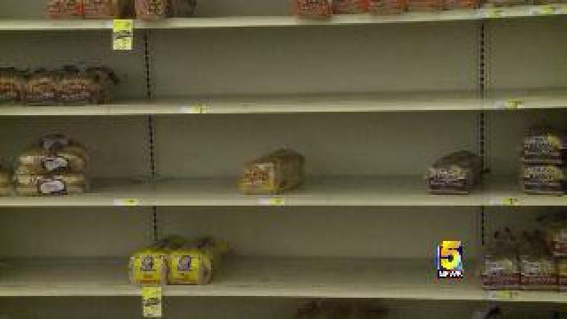 Grocery Store Shelves Empty In Anticipation Of Winter Storm ...
