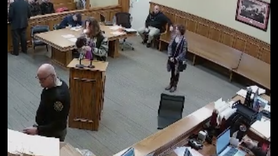 Tennessee Man Smokes Joint During Court Hearing For Possession Charge