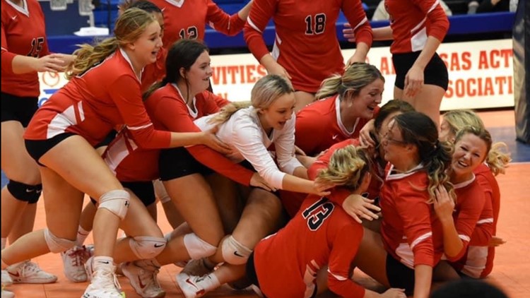 Mansfield volleyball handled pressure as defending champs to reclaim 2A crown