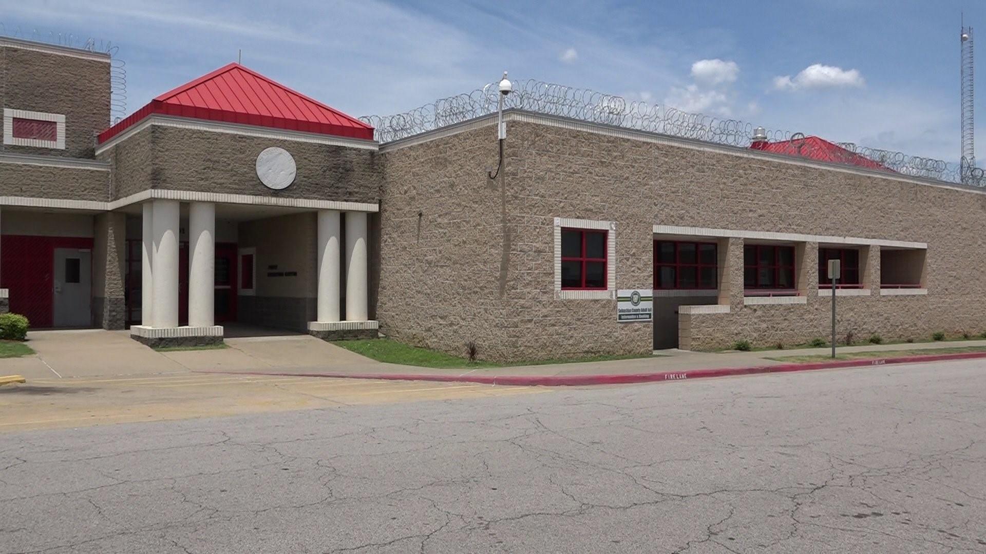 Investigators were reportedly informed by a confidential source stating that deputies were bringing drugs into the detention center.