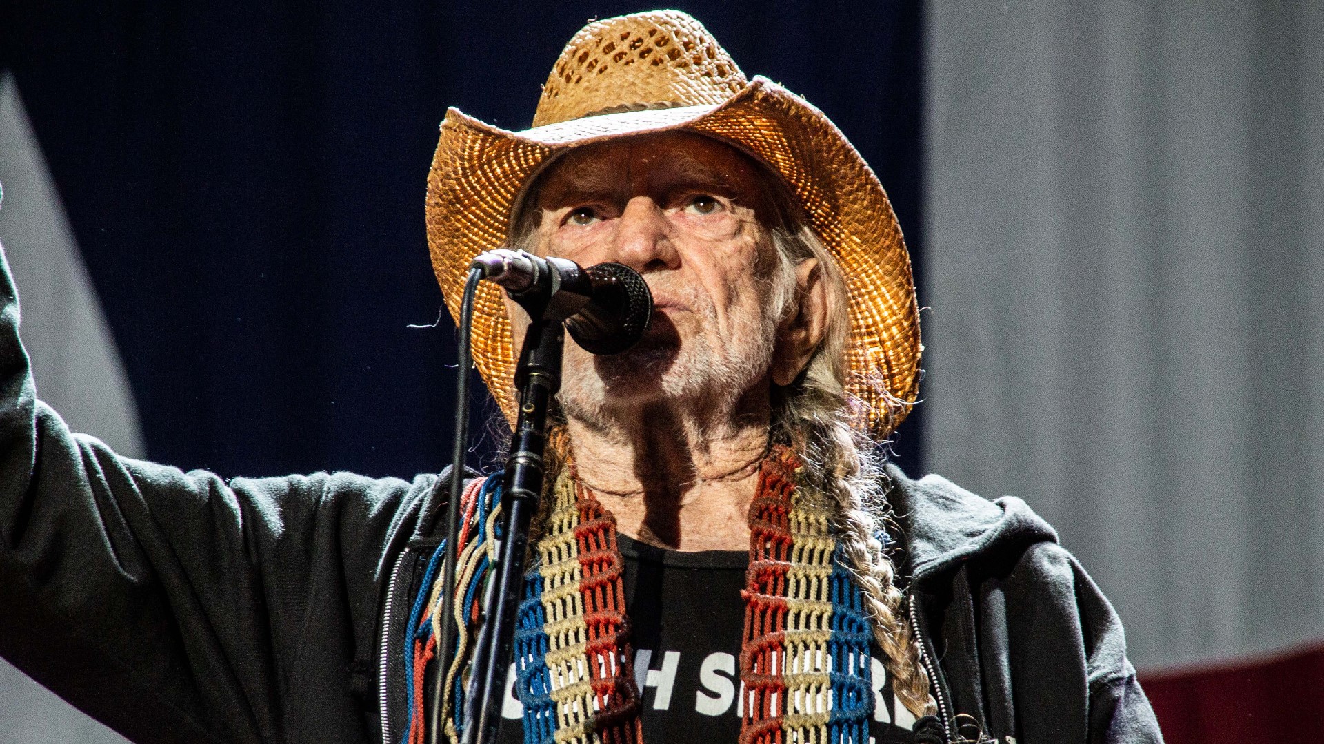 The Outlaw Music Festival and Willie Nelson played on despite the severe heat warnings issues across Arkansas.