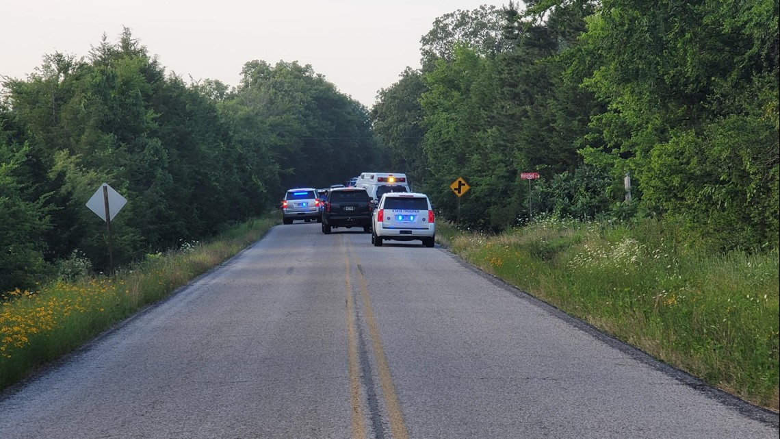 Crawford County Manhunt after shots fired at deputies | 5newsonline.com