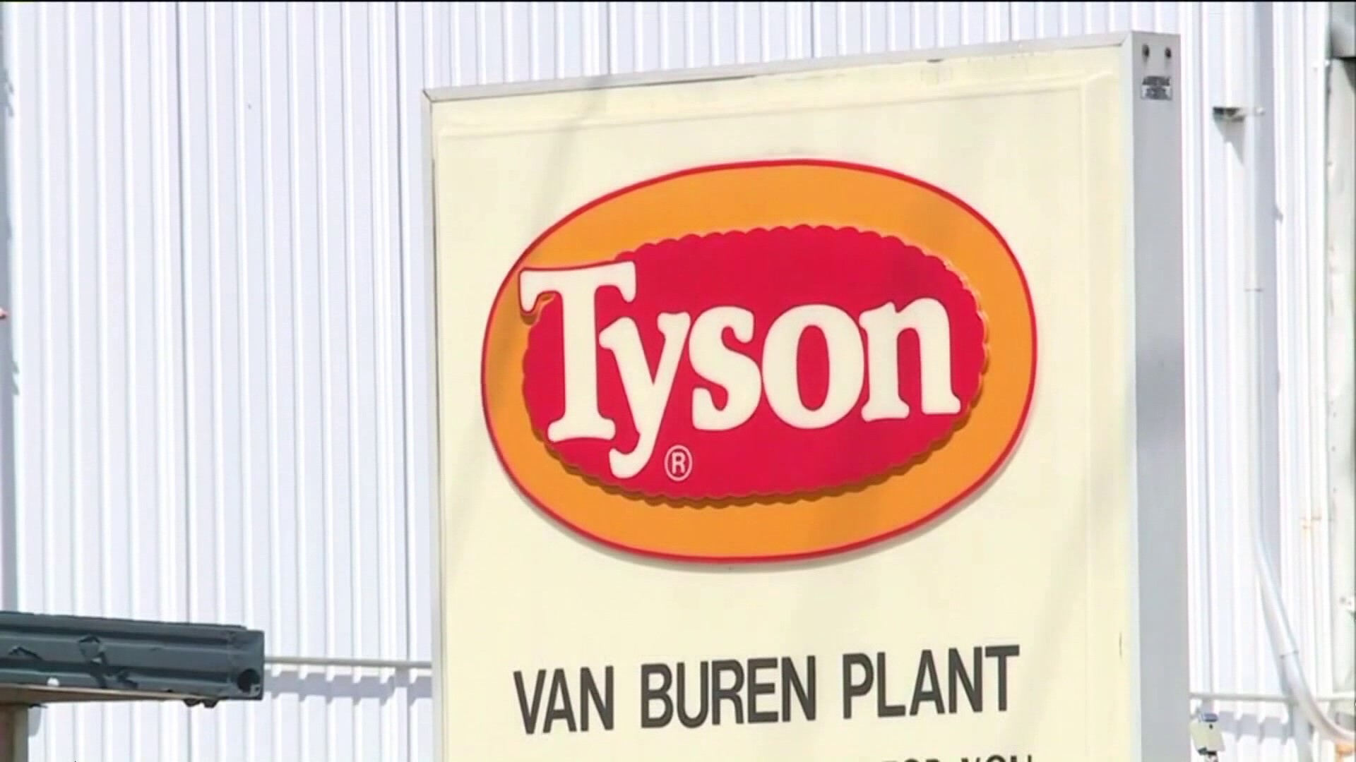 Sources Van Buren Tyson closing day early