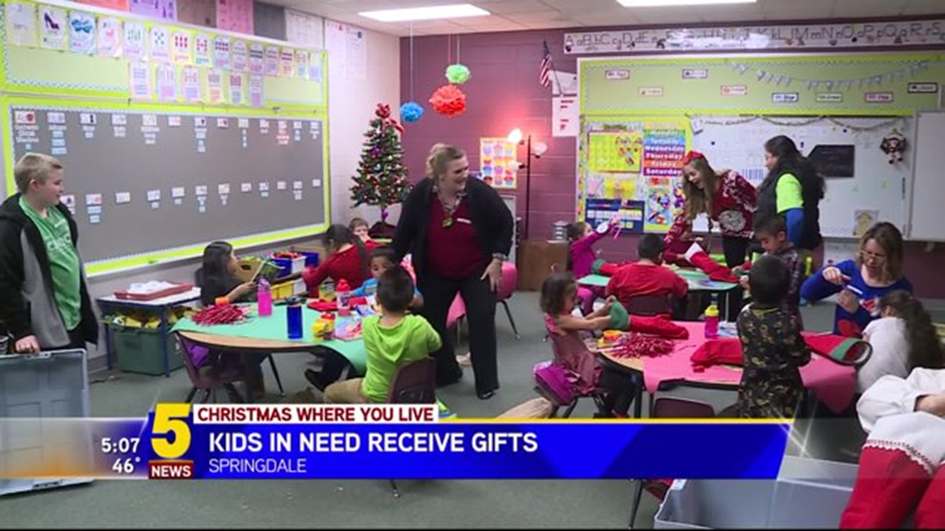George Elementary Students Receive Gifts