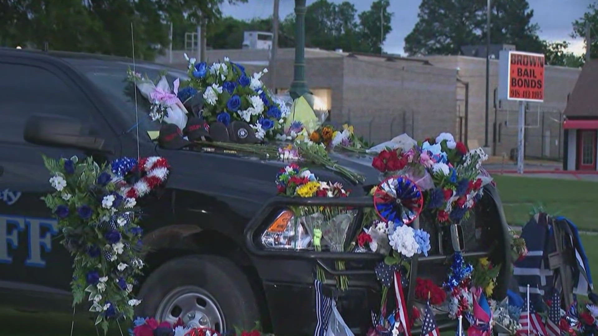 Latest News | Community prepares for fallen LeFlore County deputy's