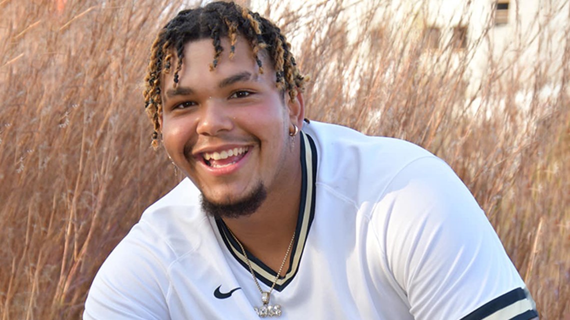 Bentonville student dies after fall off bluff at Beaver Lake - Vimarsana News