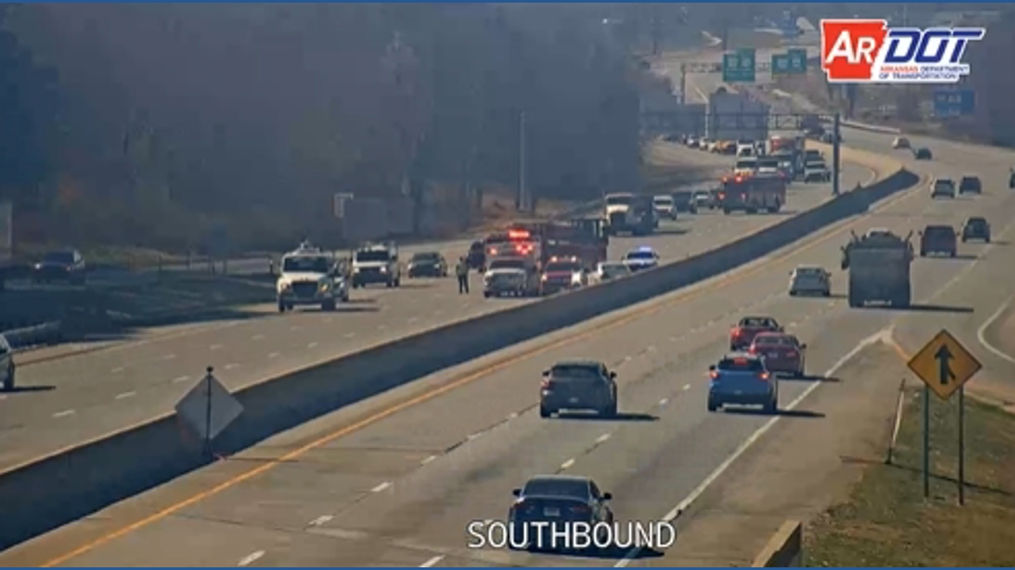 Crash on I-49 blocks all three lanes of traffic in Fayetteville, ARDOT ...