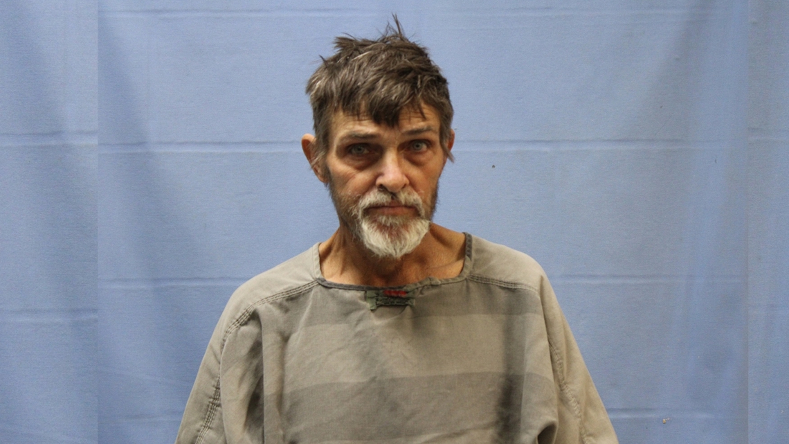 Van Buren man arrested in connection with attempted knifepoint robbery at Arkansas Welcome Center