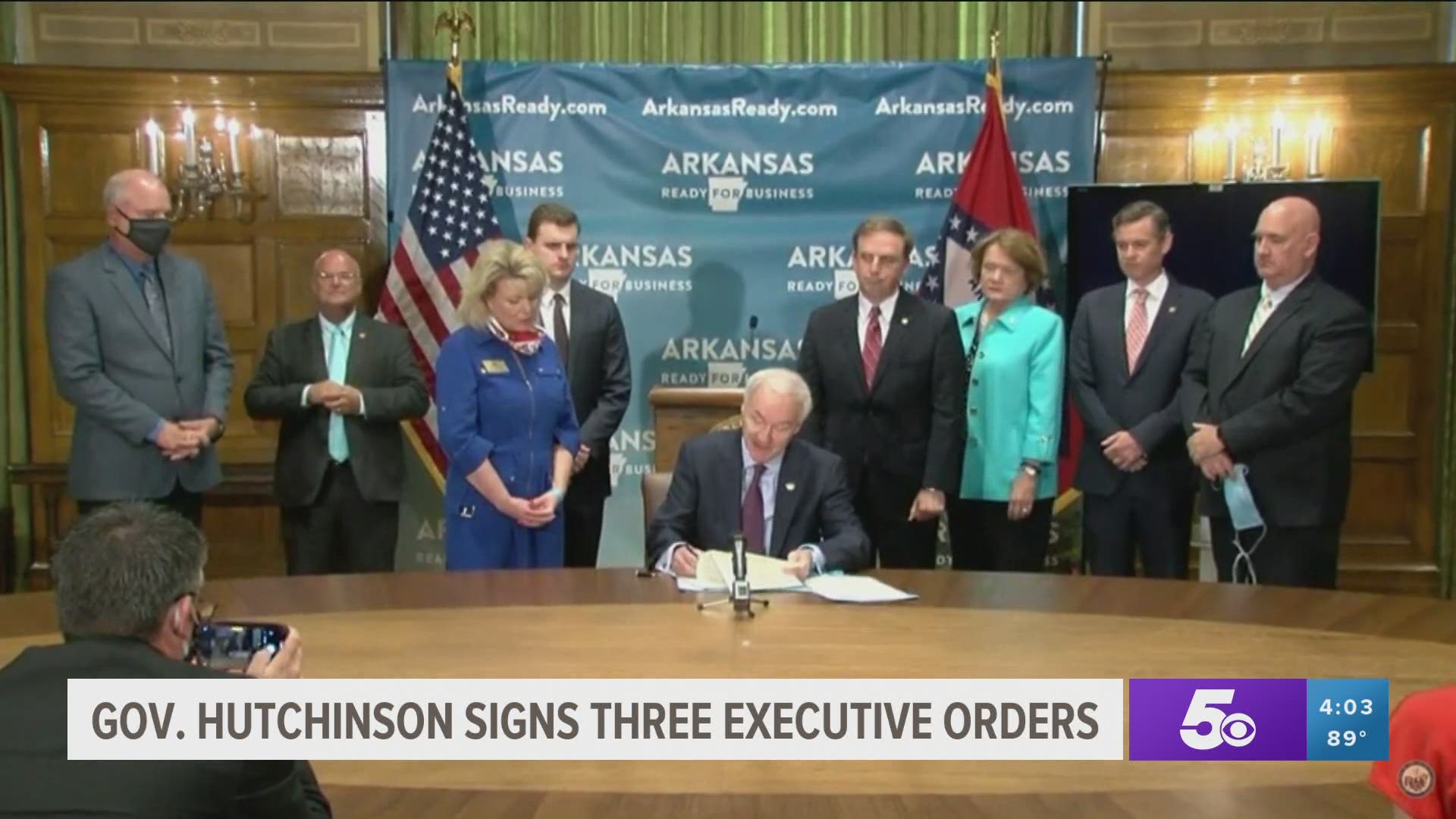 Gov. Hutchinson signs three new executive orders for COVID-19 in Arkansas