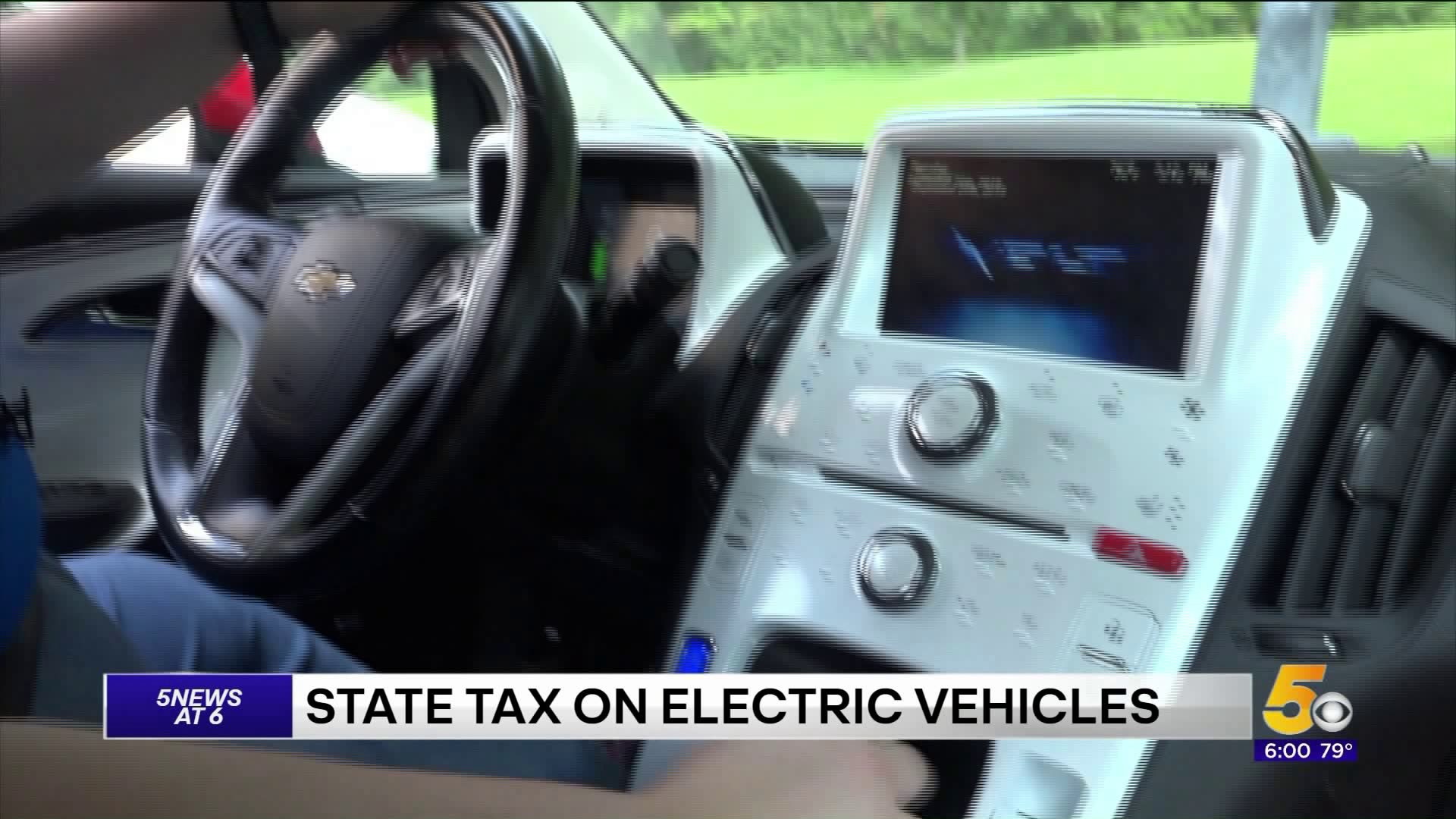 Arkansas Owners Of Hybrid Or Electric Cars To Pay Yearly Tax Fee