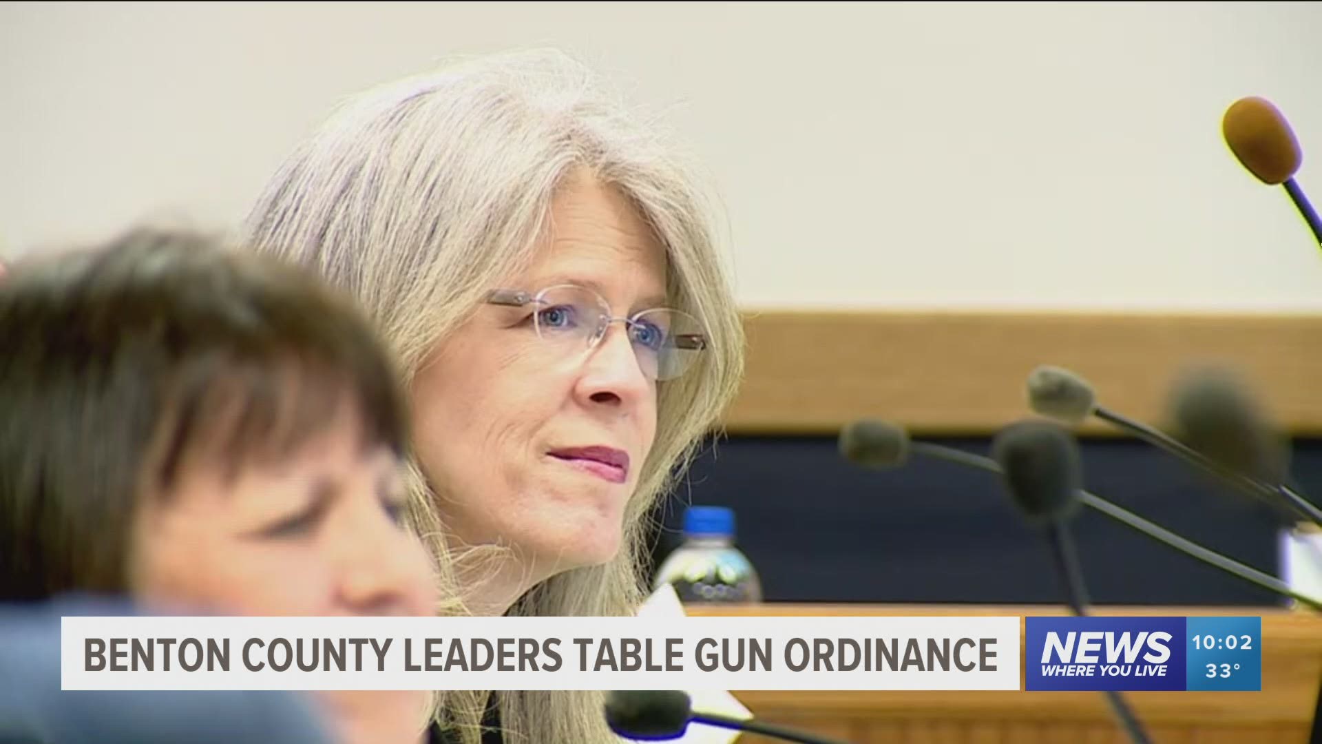 Benton County leaders table gun ordinance