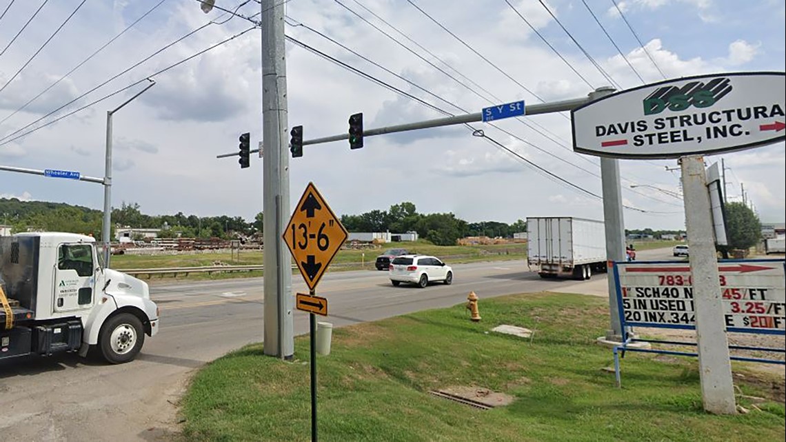 Emergency crews respond to structure fire in Fort Smith | 5newsonline.com
