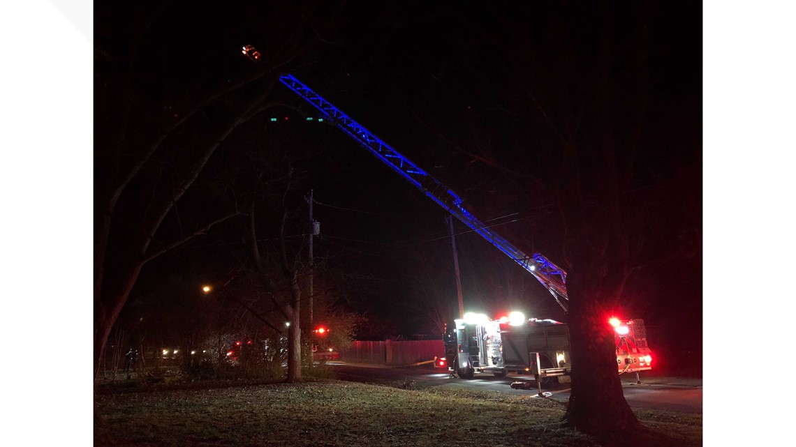 Siloam Springs Fire Department respond to house fire