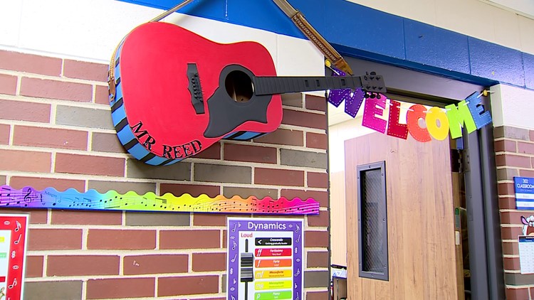 Fort Smith teacher using technology to spark love of music in the classroom