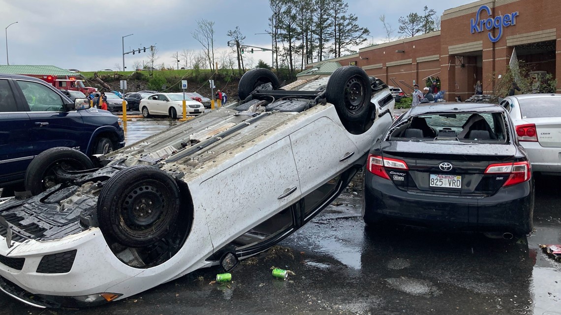 At least 18 dead after tornadoes rip through US Midwest, South - Vimarsana News