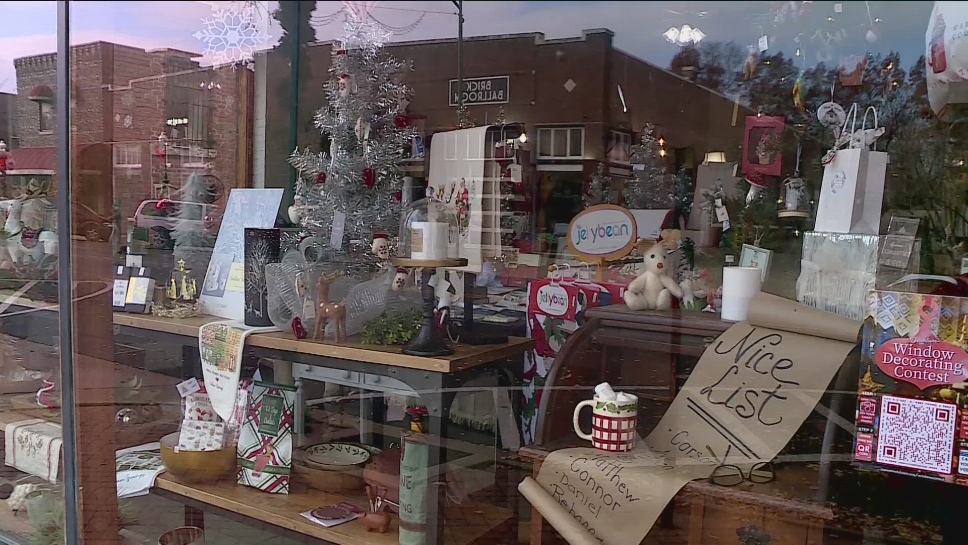 Every year businesses in the downtown area bring out their best decorations and ask you to vote on which window display is best.