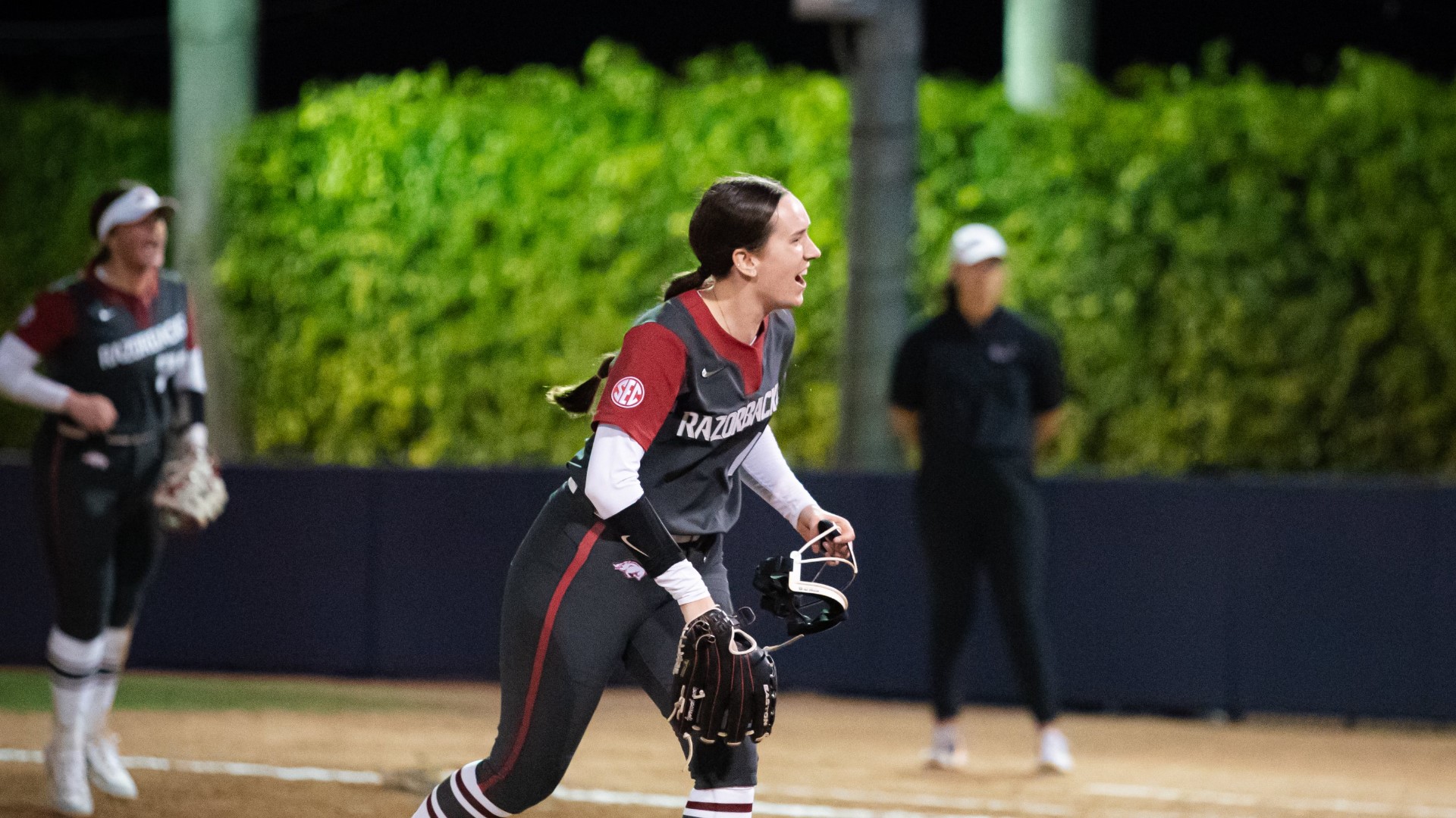 Arkansas softball picks up a two game opening day sweep in Florida