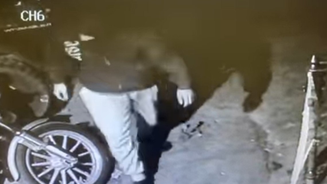 Van Buren Police searching for theft suspects - Vimarsana News