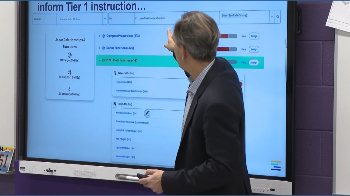 Arkansas middle school sees success with personalized math software, state considers expansion