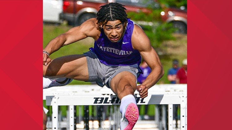 Isaiah Sategna named Gatorade Arkansas Player of the year for track and field