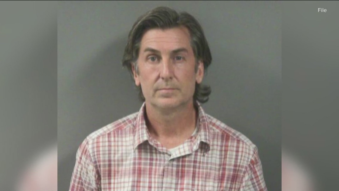Former Arkansas doctor pleads guilty to harassing patients ...