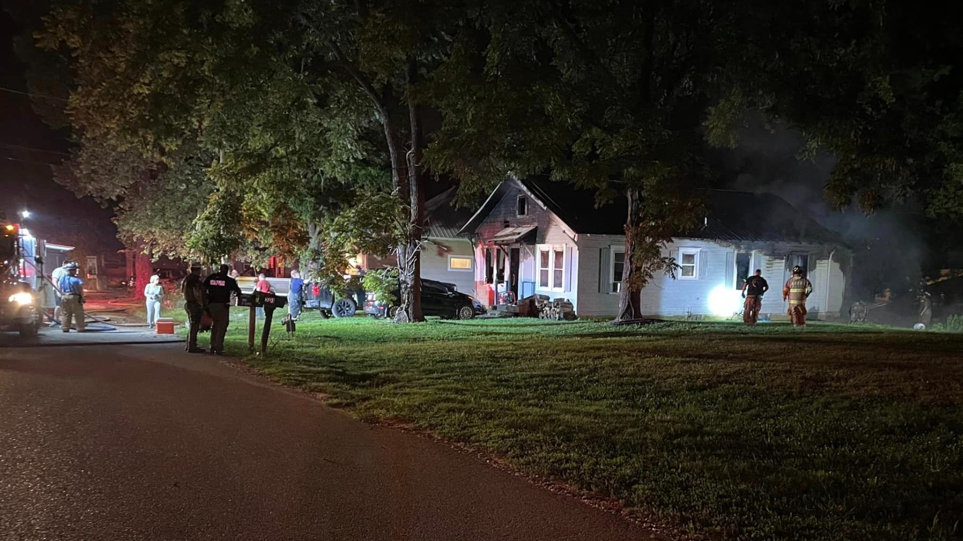 Fire Crews Work To Put Out House Fire At Sulphur Springs | 5newsonline.com