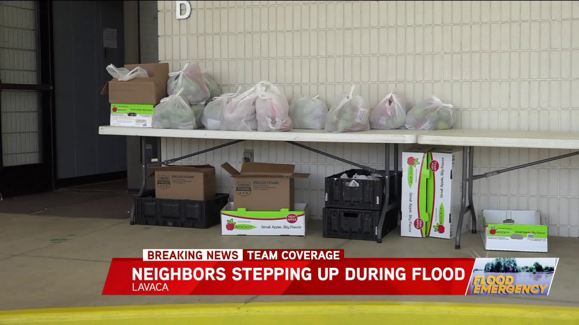 Neighbors Stepping Up During Flooding In Lavaca