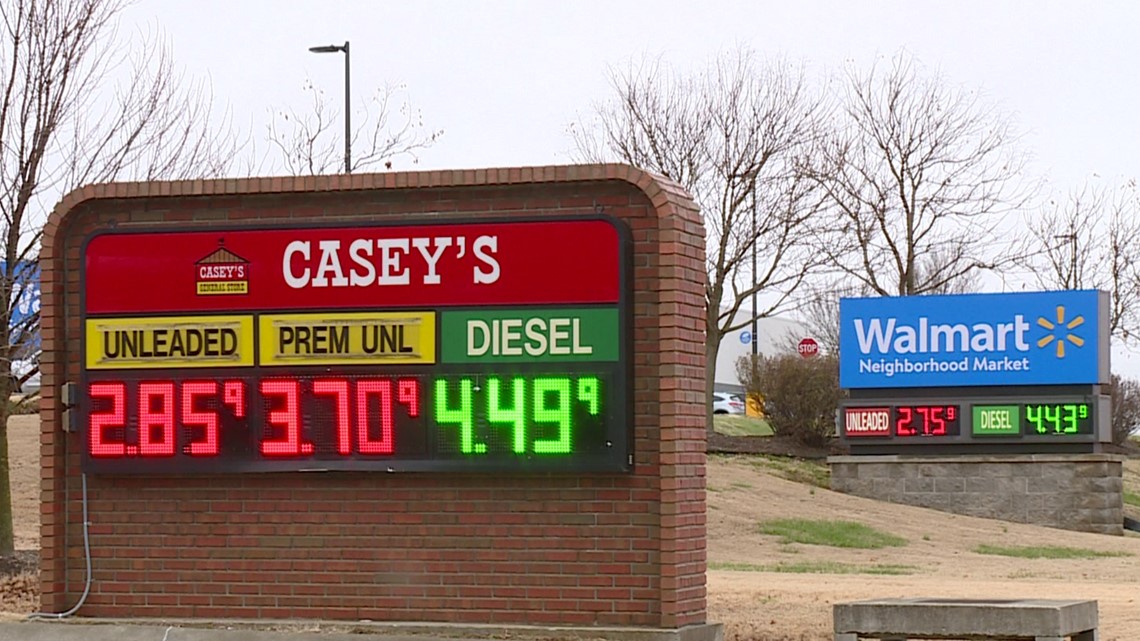 Gas Prices Falling As We Enter The Holiday Season. | 5newsonline.com