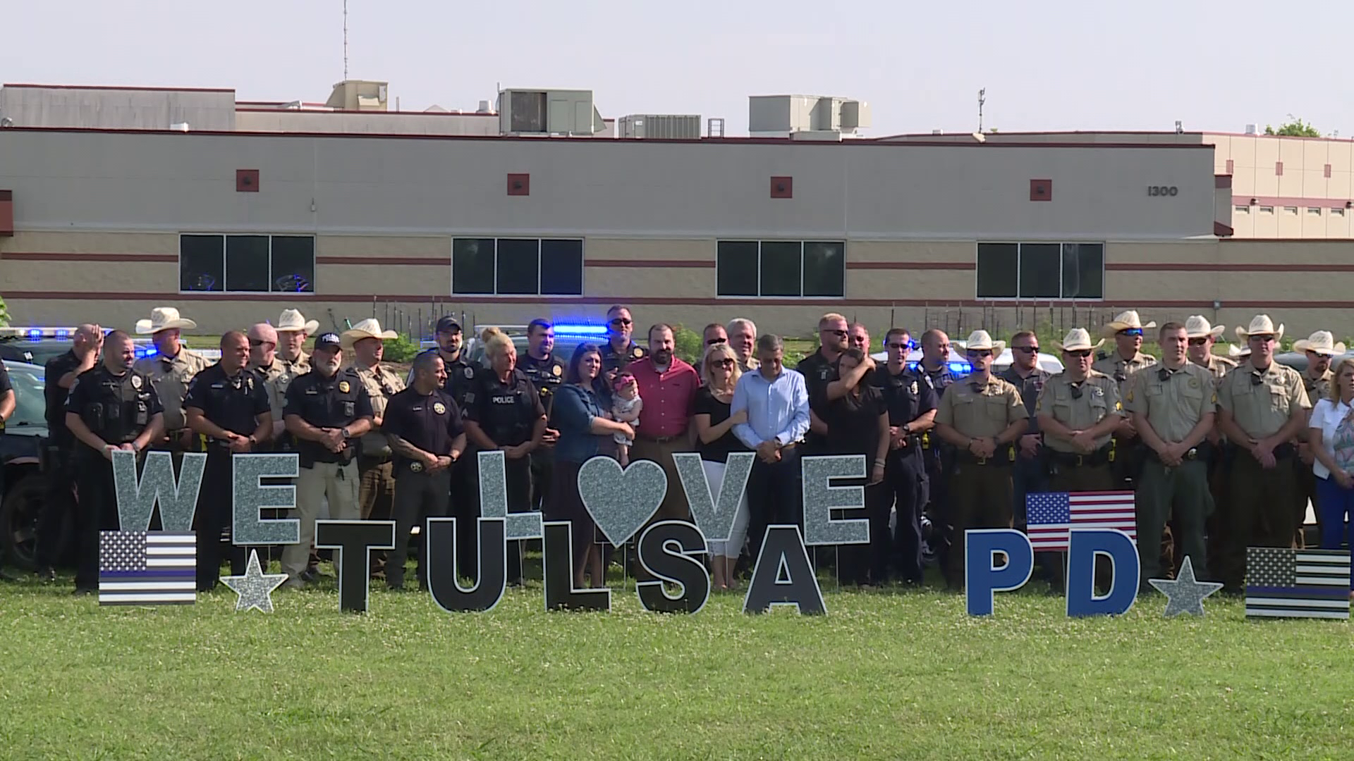 Officers across Northwest Arkansas gathered Monday morning to show their support for the Tulsa Police Department.