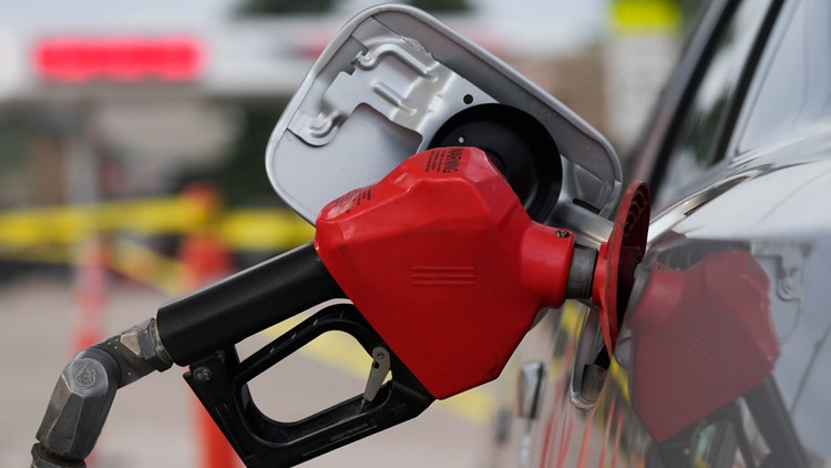 Arkansas average gas price down 18 cents in the last week