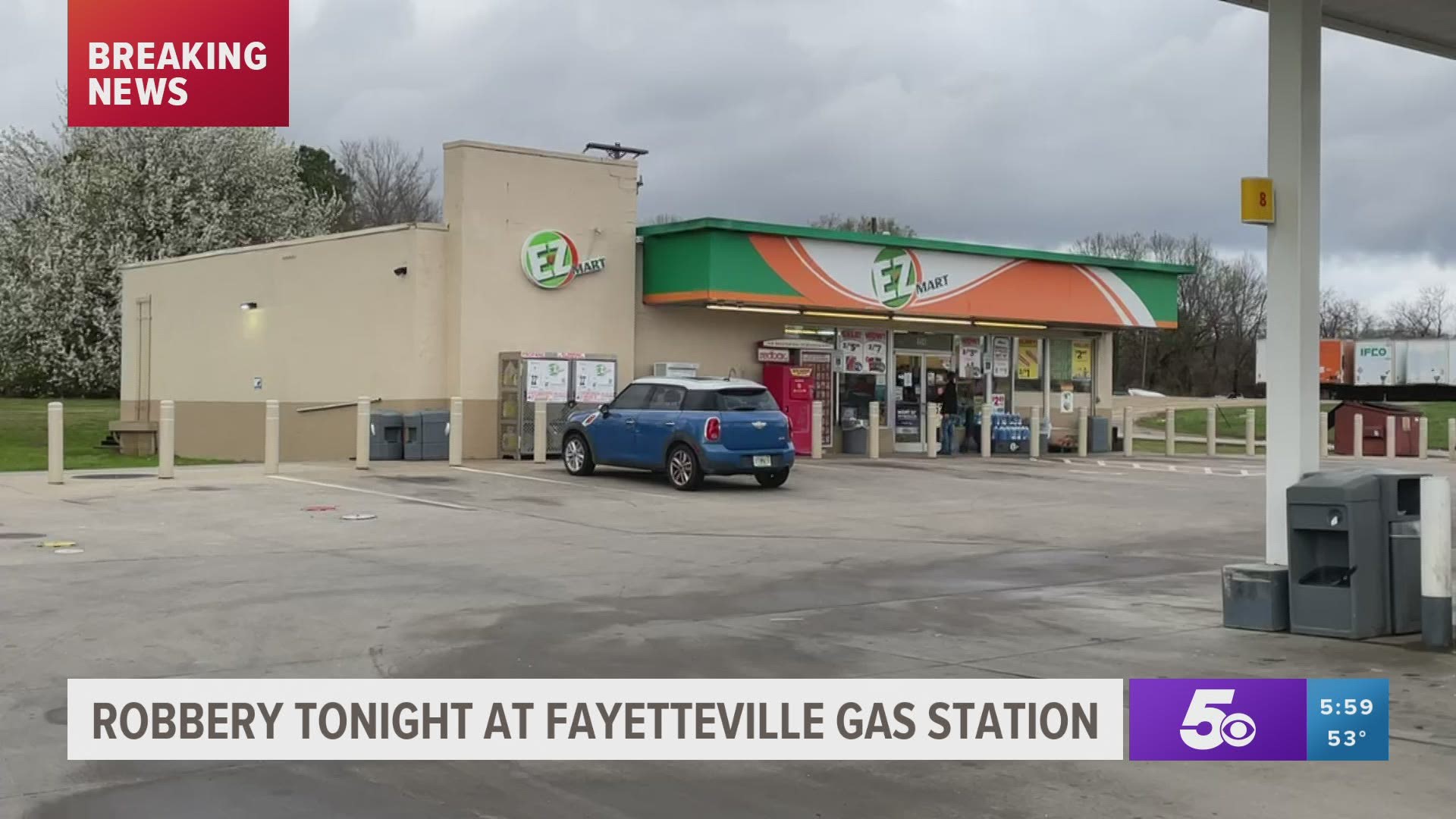 Robbery at Fayetteville gas station