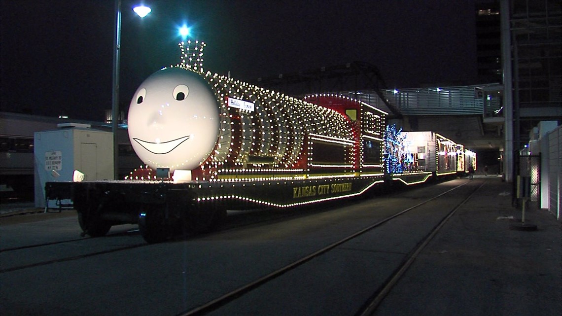 Holiday Express Train Begins Multistate Journey