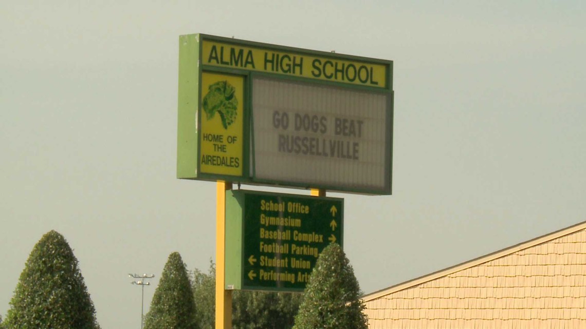 Alma High School Suffers From Flooding Caused By Leaking