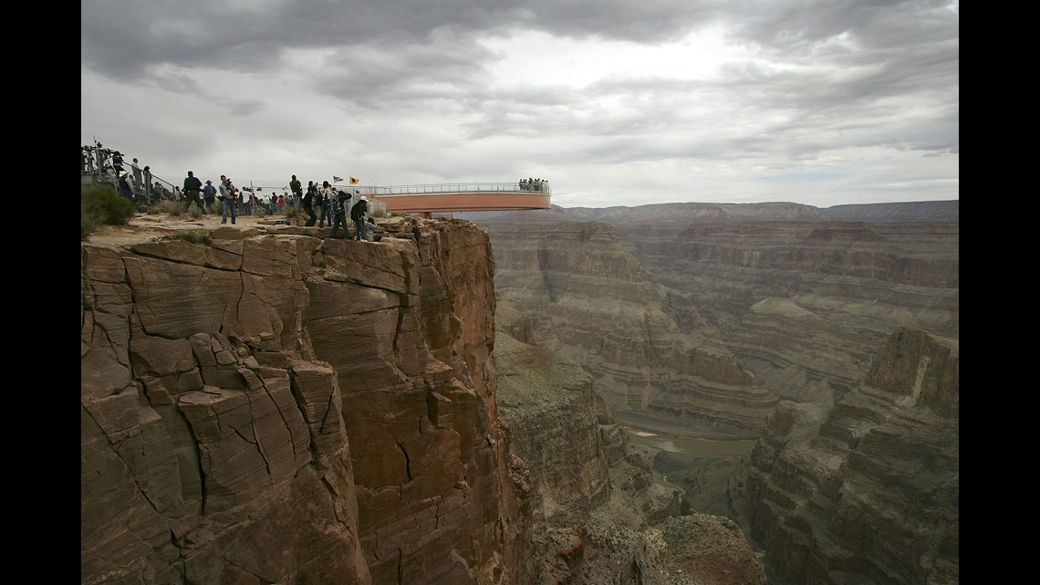 70-Year-Old Woman Falls To Her Death At Grand Canyon National Park ...