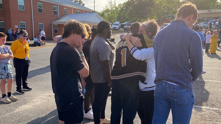 Victims identified after Alabama birthday party shooting that killed 4, injured 32