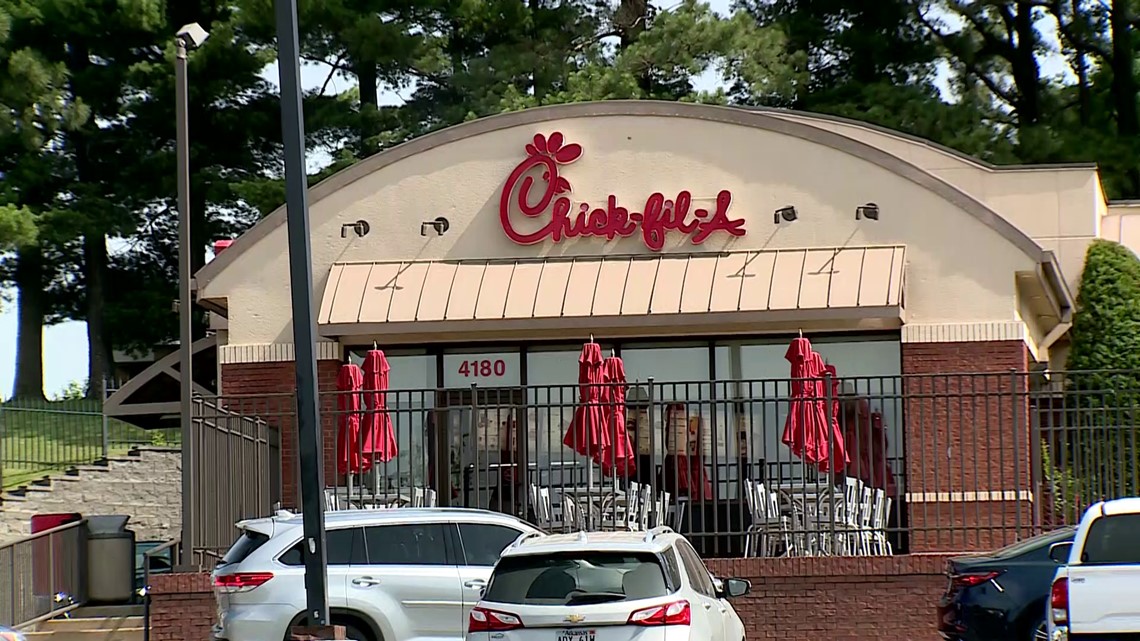 the NorthPark Center crowds ruin a standard Chick-fil-A experience - Review  of Chick-fil-A, Dallas, TX - Tripadvisor