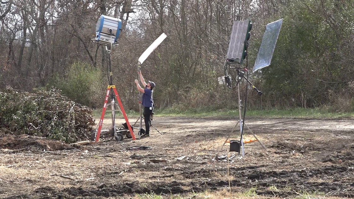 Assistant director of Baldwin film fired from Arkansas production - Vimarsana News