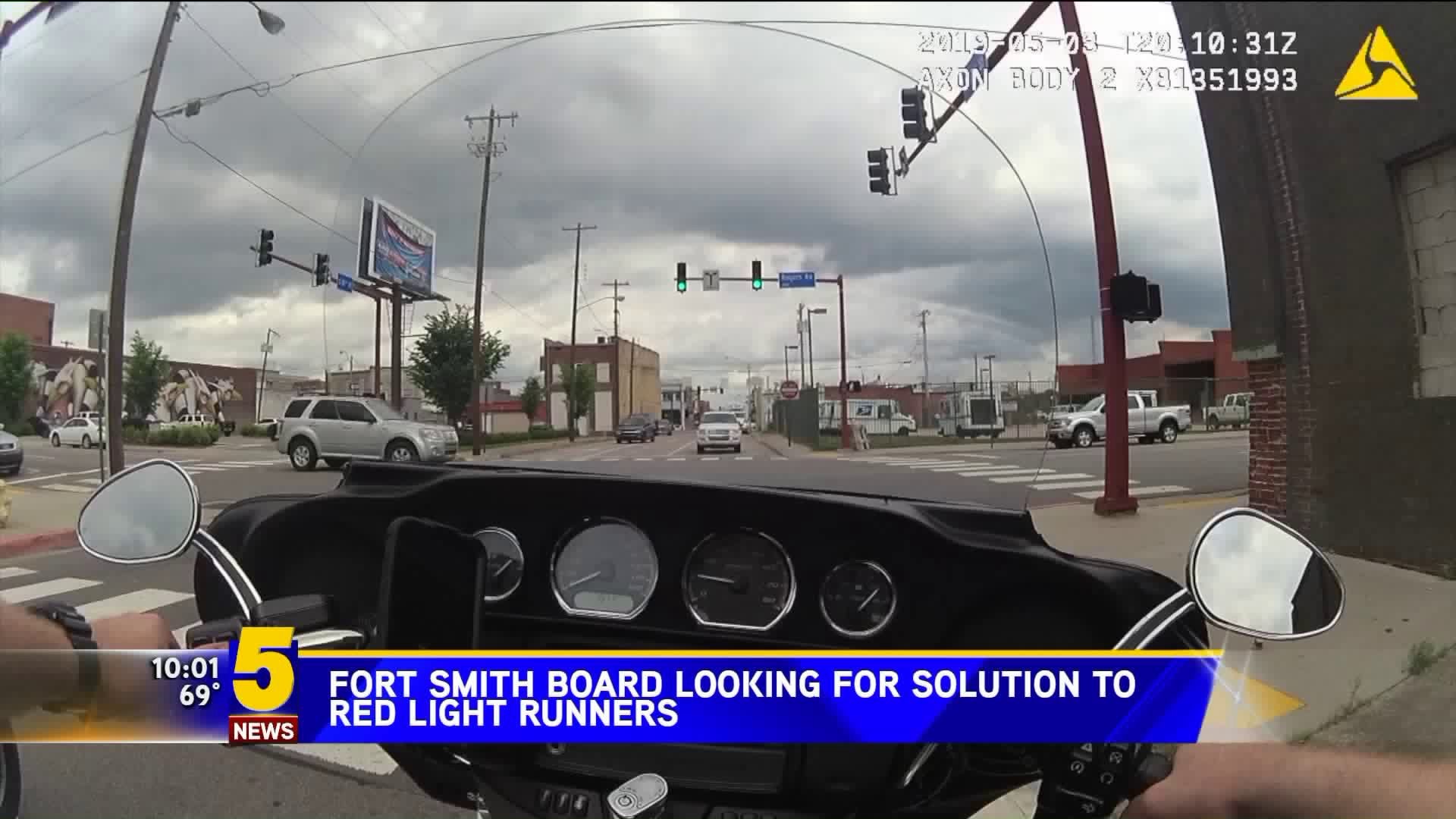 Fort Smith Board Looking for Solution to Red Light Runners