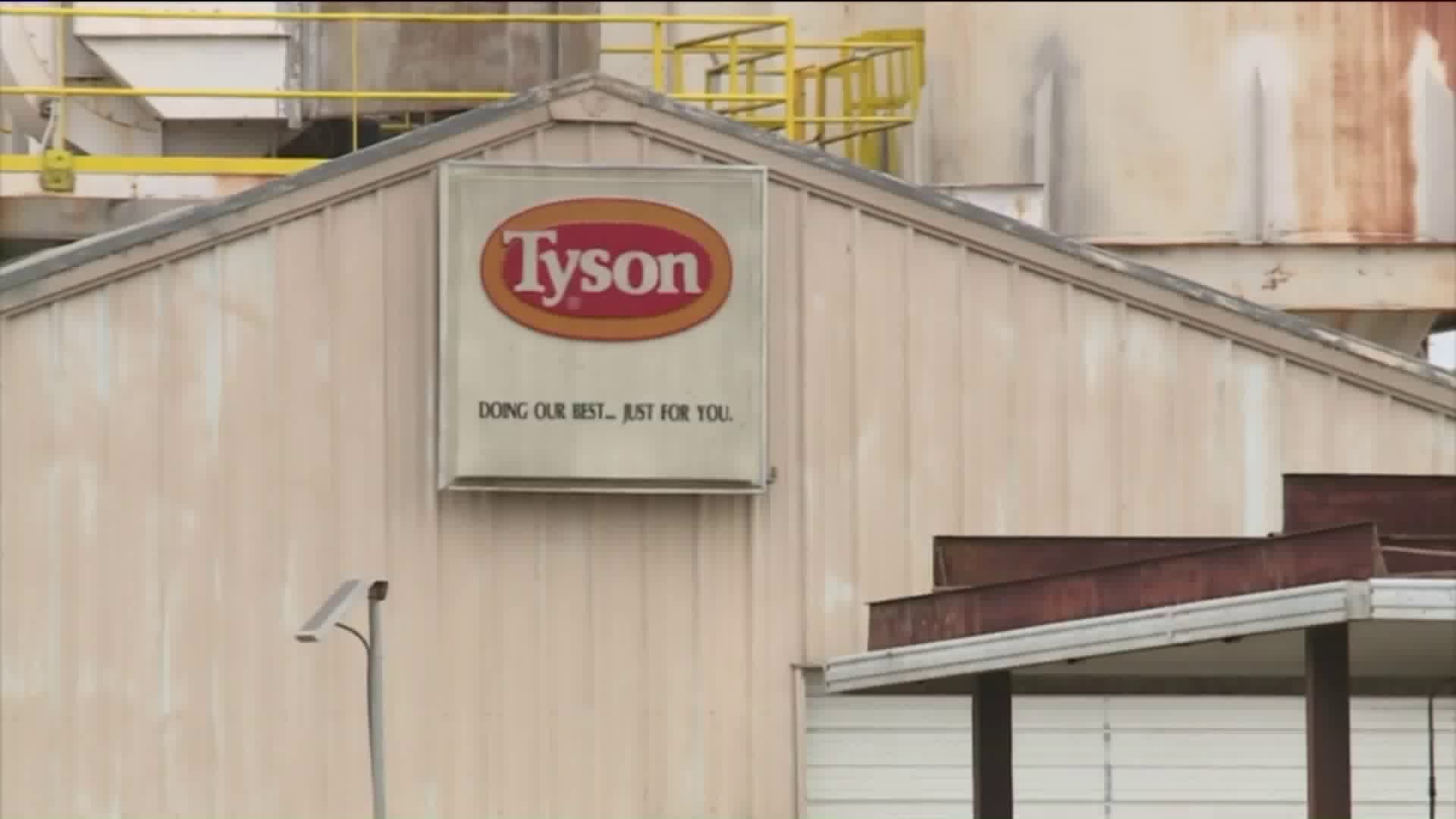 Tyson plant in Waldron temporarily closing due to flooding in the city