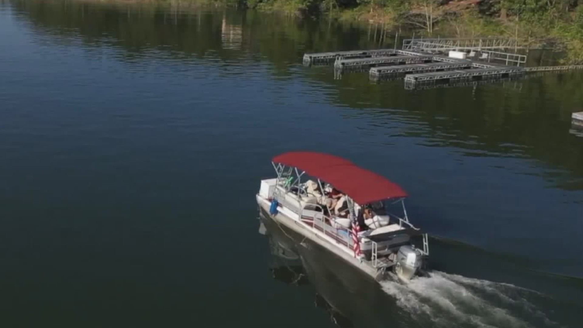 If signed into law, the bill would require boats to have warning signs posted about the dangers of open-air carbon monoxide poisoning.