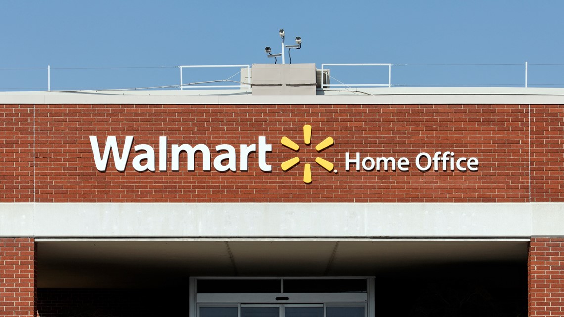 Walmart reports strong first quarter, boosts outlook