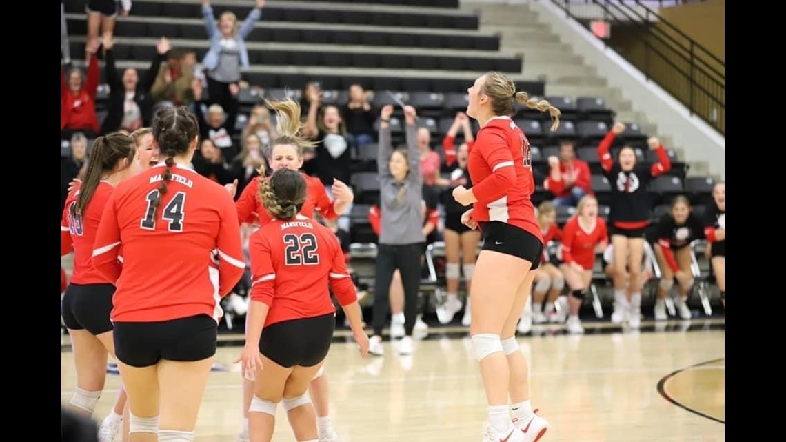 Mansfield volleyball handled pressure as defending champs to reclaim 2A crown