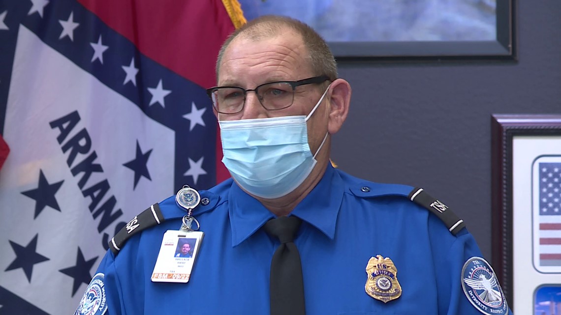 Fort Smith TSA officer honored after stopping active shooter - Vimarsana News