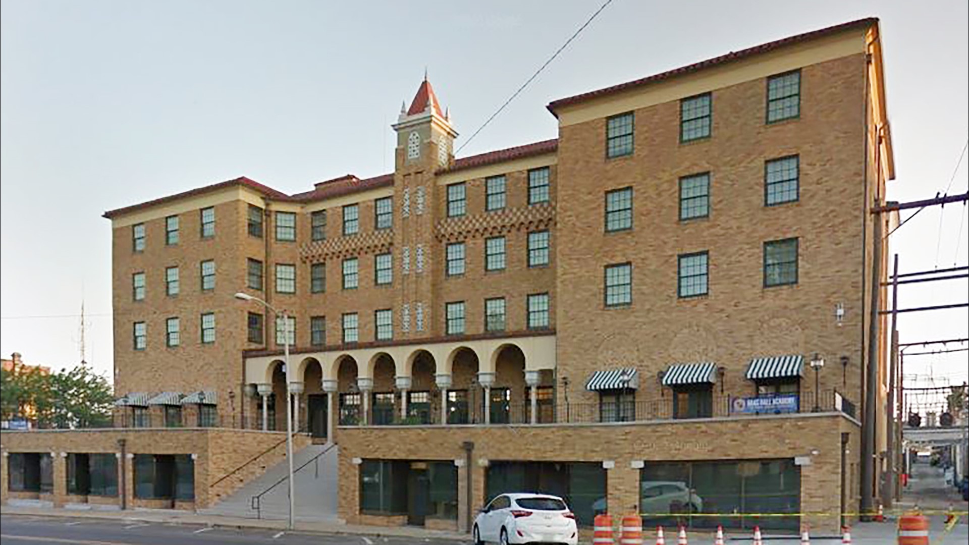 New charter school to replace Haas Hall Academy in Rogers