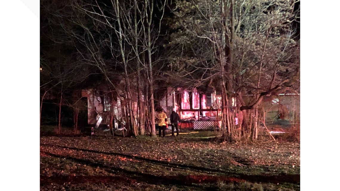 Siloam Springs Fire Department respond to house fire