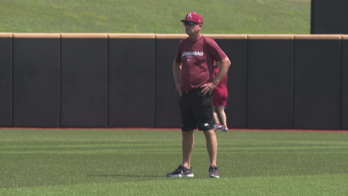Sights and sounds from the Hogs Sunday practice in Omaha