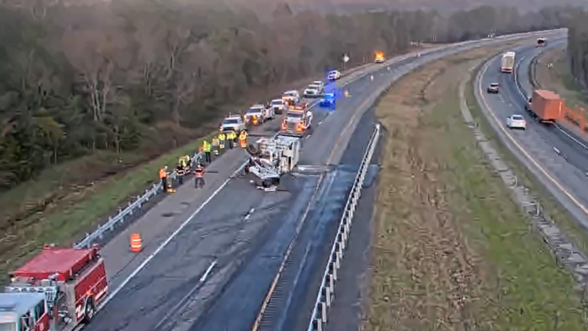 Semi crash on I-40 blocks lanes in Johnson County | 5newsonline.com