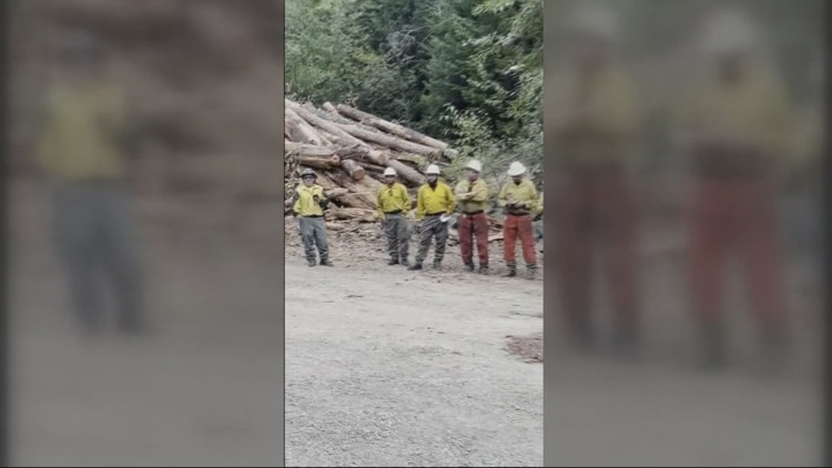 Oregon firefighter arrested by Border Patrol while battling wildfire freed from ICE detention