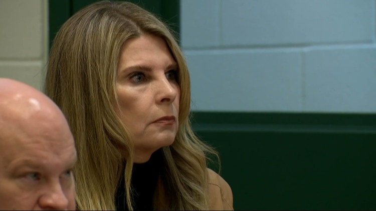 Longview superintendent claims she was a 'scapegoat,' treated unfairly during high school sex assault investigation